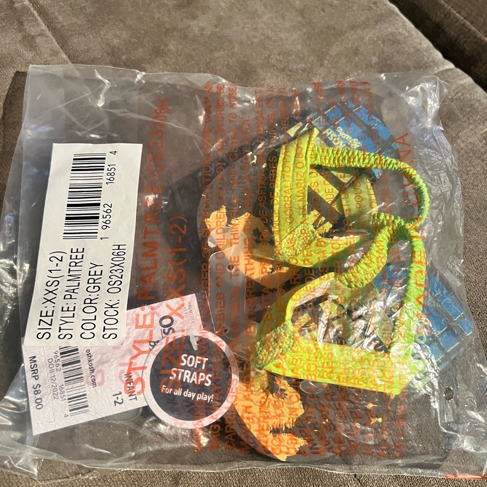 Carters XXS (size 1-2) flip flops
